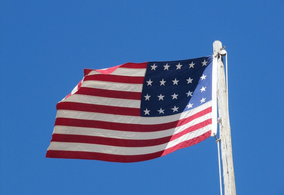 Шатдаун в США продолжается: Сенат вновь не принял законопроекты о финансировании правительства