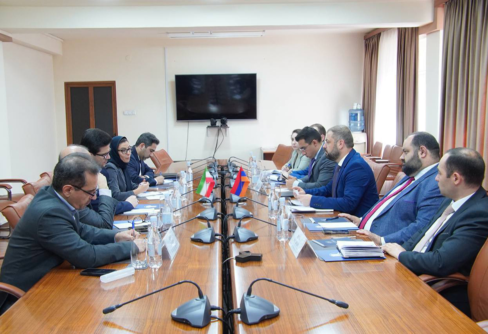 Армения и Иран обсуждают расширение торговли нефтепродуктами и развитие инфраструктур поставок газа