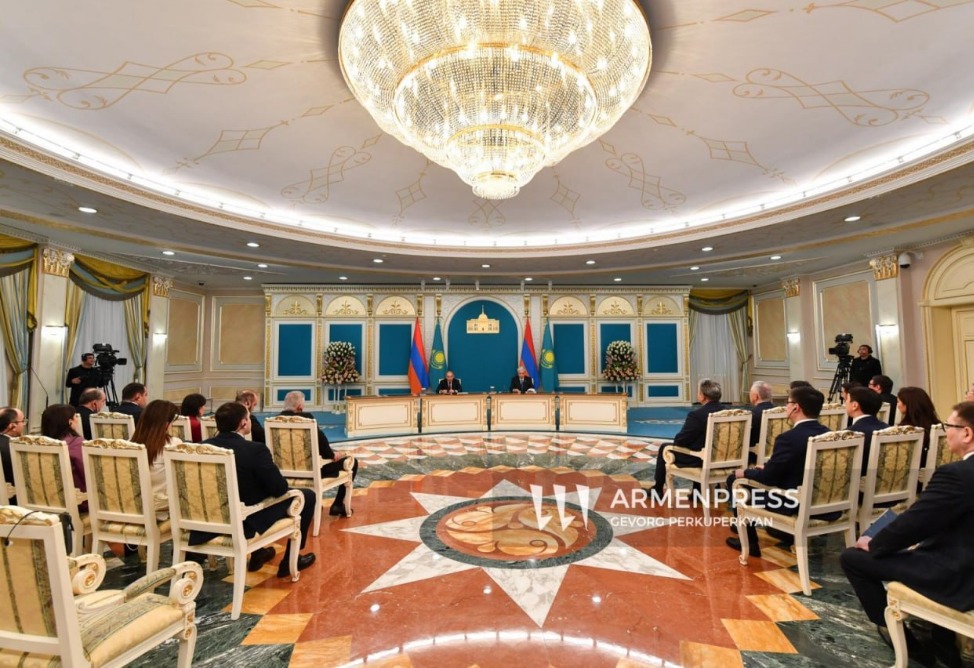 Пашинян и Токаев приняли совместное заявление: подписан ряд документов  