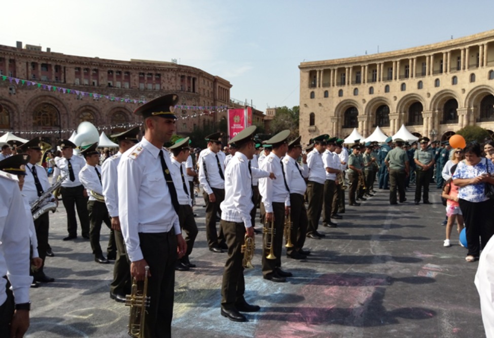 В День независимости Армении в Ереване пройдет праздничное шествие военных оркестров