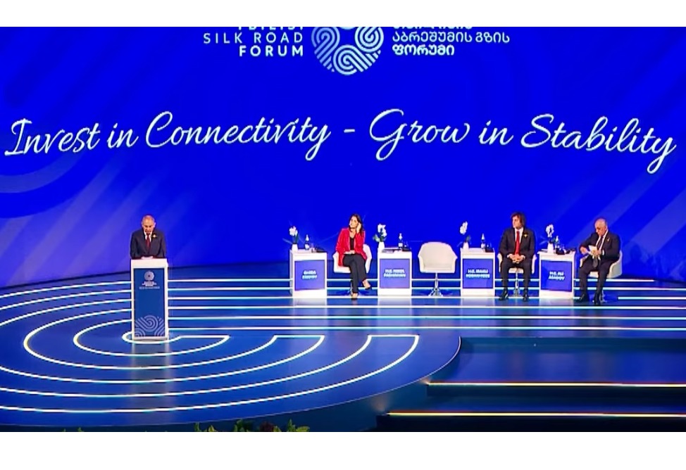 Փաշինյան. Հայաստանը պատրաստ է ապահովել ՀՀ տարածքով բեռնատար ավտոմեքենաների տարանցումը Թուրքիայից դեպի Ադրբեջան և հակառակ ուղղությամբ