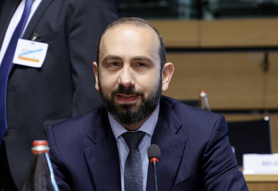 New infrastructure will be built in the region if necessary: ​​Foreign Minister on lifting Armenia's blockade after 30 years of isolation