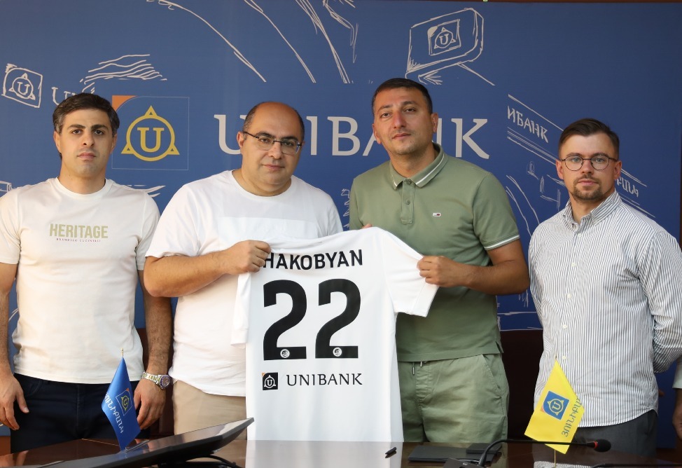 Юнибанк - золотой спонсор футбольного клуба «Алашкерт»