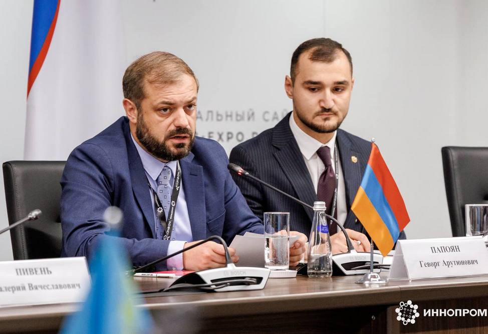 Министр экономики Армении заявил о важности обсуждения перспектив промышленного сотрудничества в рамках ЕАЭС