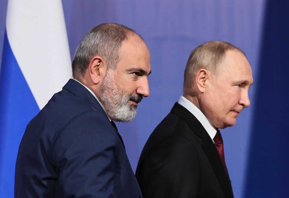 Путин заявил Пашиняну о важности шагов по обеспечению мира между Арменией и Азербайджаном – Кремль