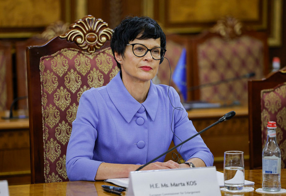 ԵՄ–ն մտադիր է ֆինանսական աջակցություն ցուցաբերել Հայաստանին․ եվրահանձնակատար Կոսը կայցելի Երևան