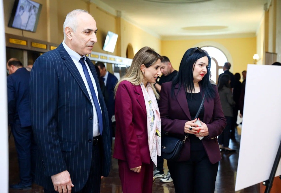 Бурназян, конференция