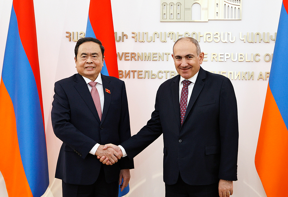 Премьер Армении и спикер НС Вьетнама обсудили шаги по активизации экономического сотрудничества 