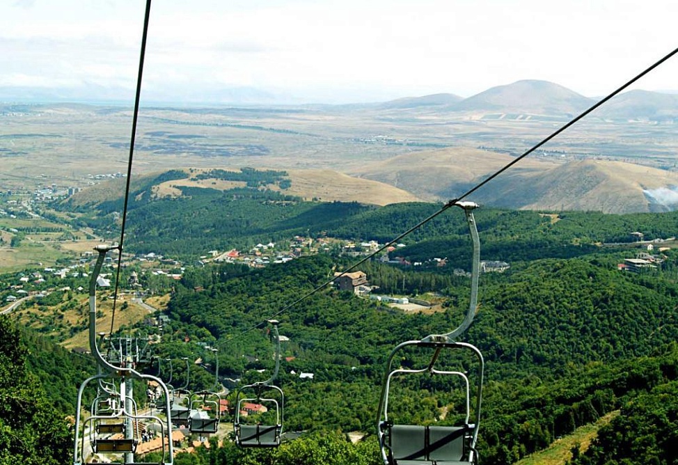 Ծաղկաձորի քաղաքապետարանը ծրագրում է քաղաքը վերածել շուրջտարյա զբոսաշրջային կենտրոնի. թերթ